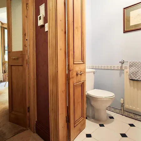 Cygnet Holiday home